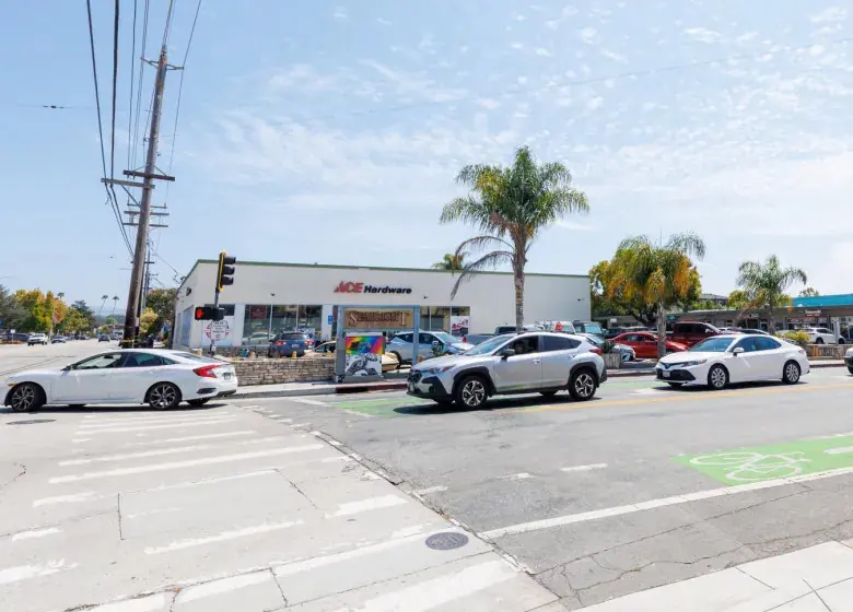 Seabright Plaza and Ace Hardware corner at Seabright and Soquel Avenue